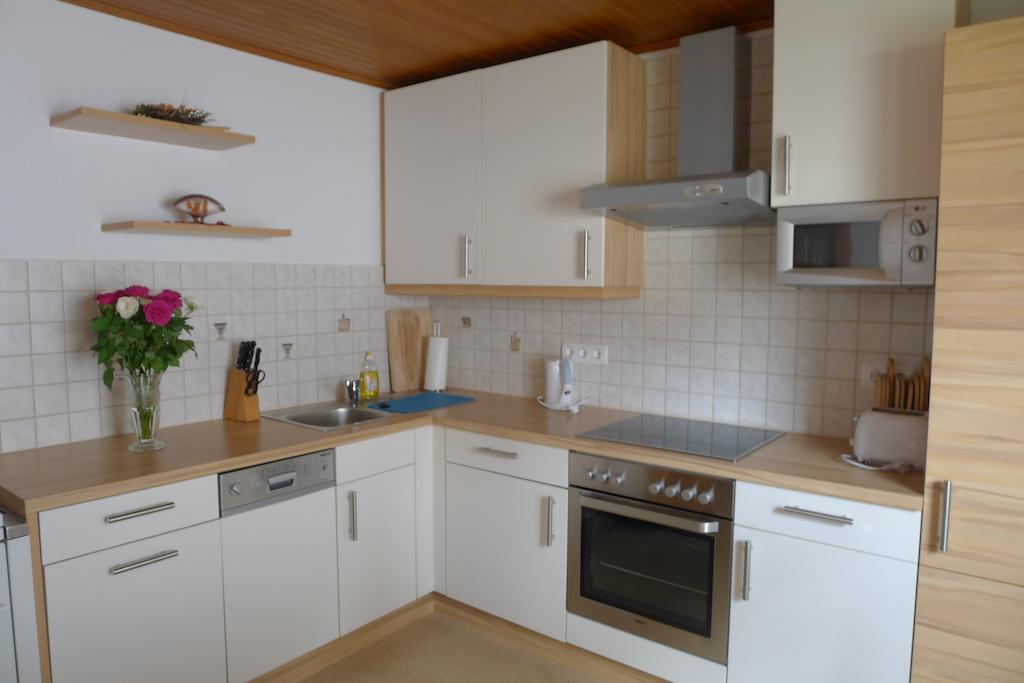 Ferienwohnung Kusternik Velden am Woerthersee Room photo